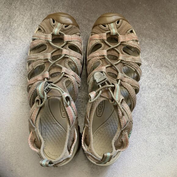 Keen Womens Taupe Tan Sz 8.5 Sandal Flats Closed Toe Slip-on Gorpcore - Picture 1 of 8